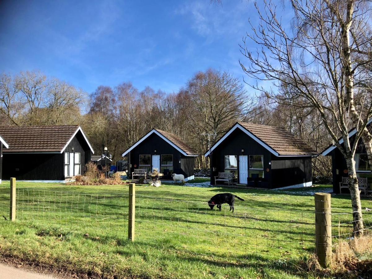 Kilcoy Chalets Muir of Ord Exterior photo